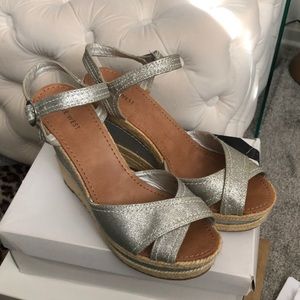 Brand New! Nine West Thoughtful Wedges! Size 10